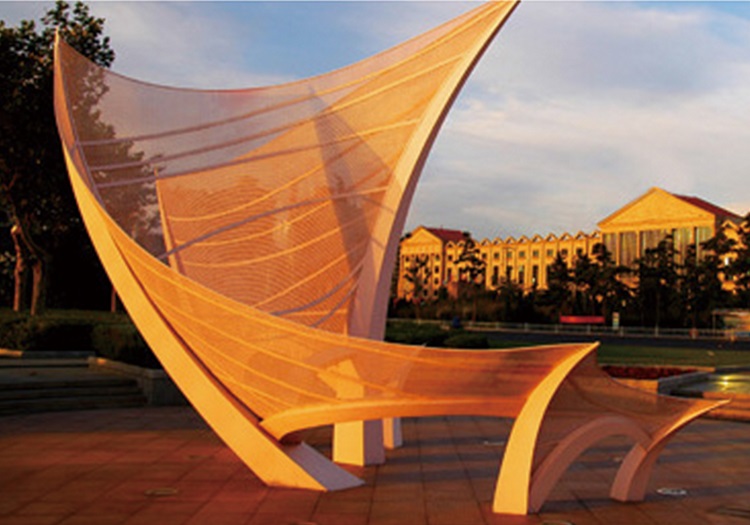 年產(chǎn)200萬(wàn)條高性能智能化全鋼載重子午胎搬遷升級(jí)改造項(xiàng)目